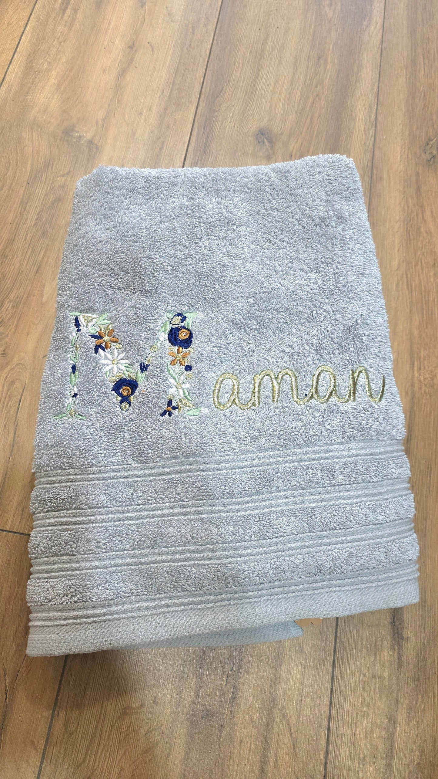 Drap de bain brodé Maman