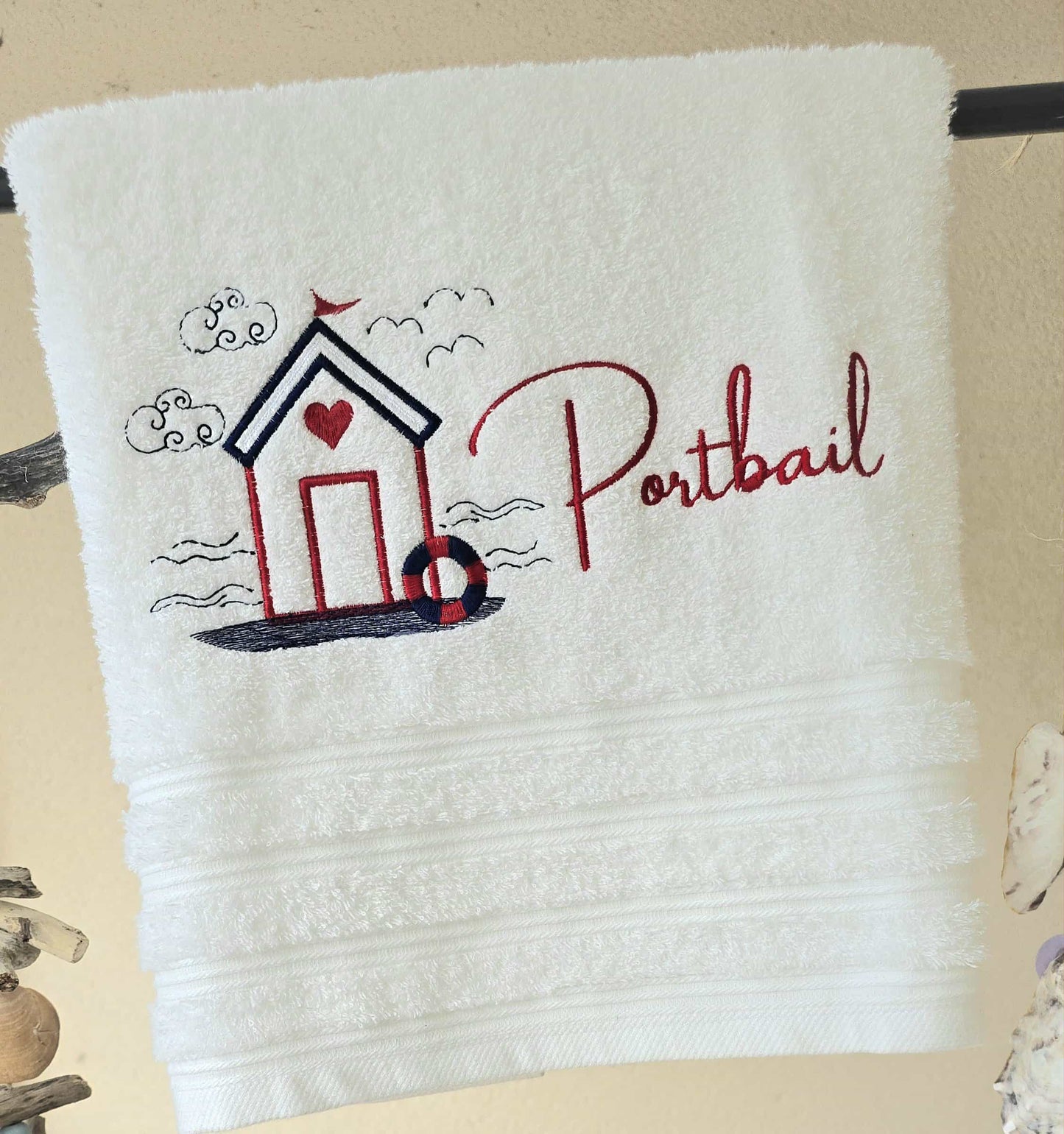 Drap de bain brodé 70x140cm