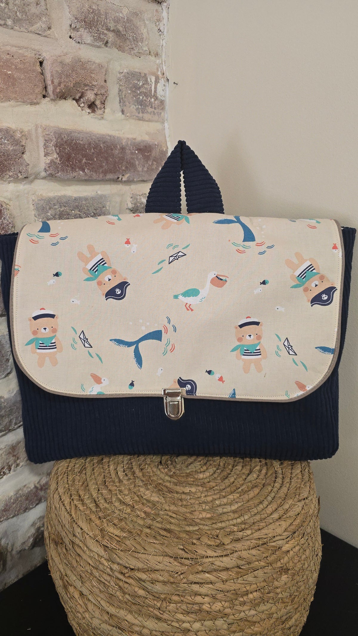 Cartable enfant Basile, bleu marine et rabat matelot