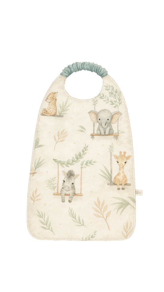 Bavoir maternelle personnalisé, motif animaux de la jungle, encolure élastique, fait main par Lil'O'Zelle