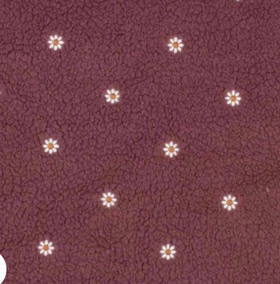 Tissu Marguerite prune – tissuthèque Lil'O'Zelle