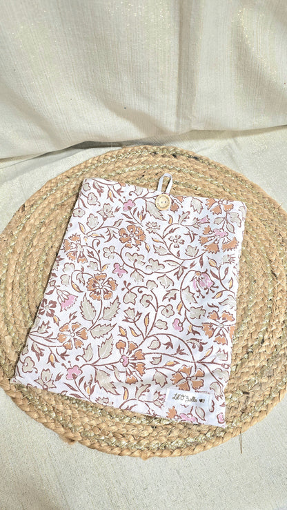 Pochette à livre, feuillages beiges, format broché