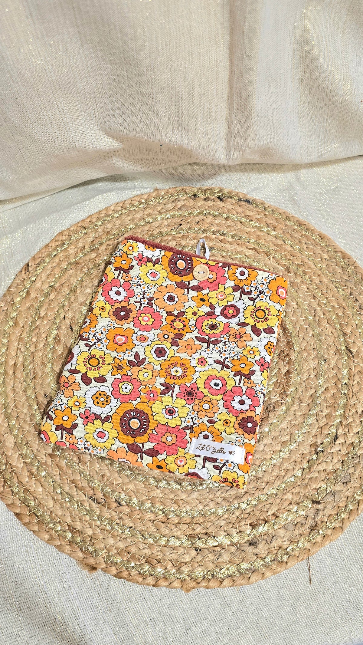 Pochette à livre, fleurs rétro orange et moutarde, format poche
