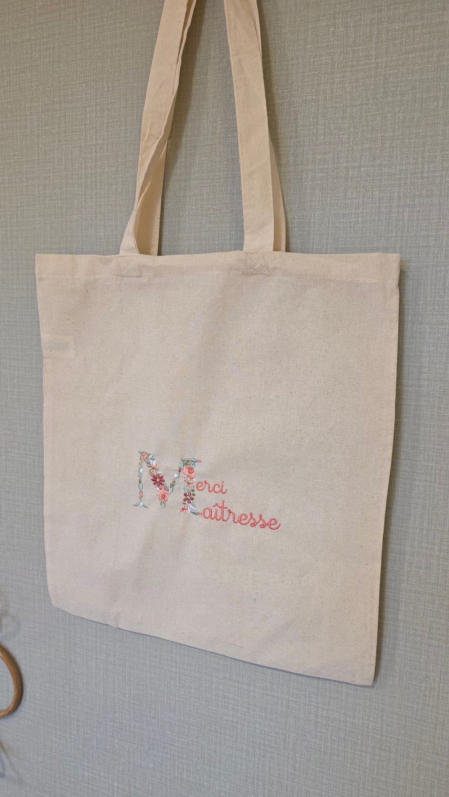 Totebag coton brodé "Merci ..."