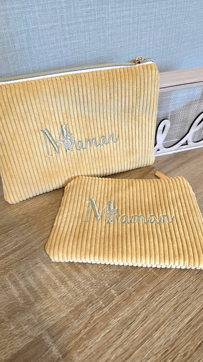 Trousse velours brodée Maman